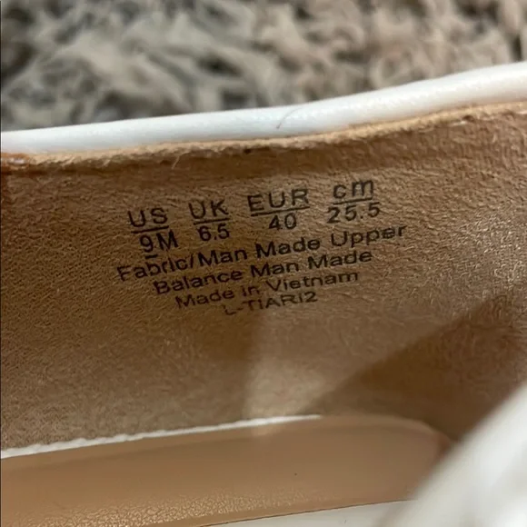 Franco Sarto White Loafers with Gold Accent - Picture 4 of 4